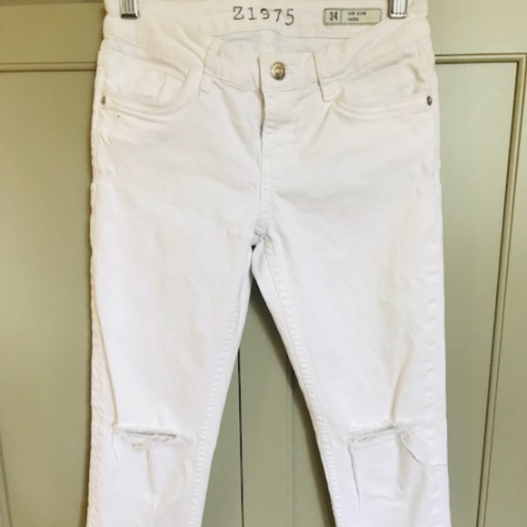 Zara Low Rise Capri Skinny Distressed Denim Jeans - Picture 1 of 7